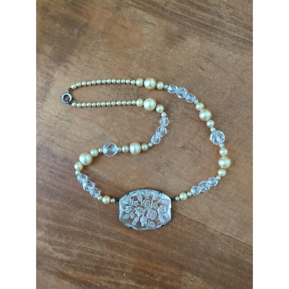 Vintage Art Deco Necklace With Carved Glass Central Pendent